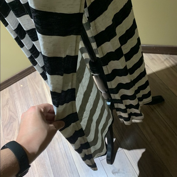 ⛄️CLEARANCE⛄️ 🌟2x HOST PICK🌟 Lularoe duster vest - Picture 11 of 14